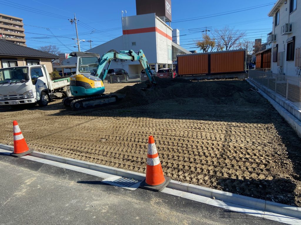 名古屋市中川区　砕石駐車場整備工事